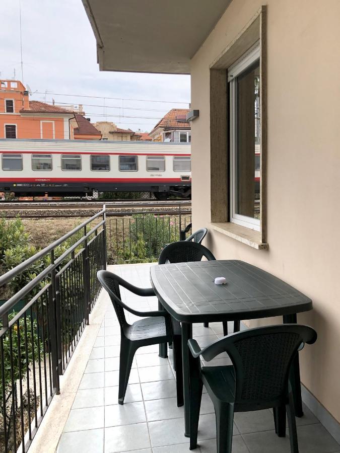 Casa Patrizi Apartment ซัน เบเนเดตโต เดล ตรอนโต ภายนอก รูปภาพ